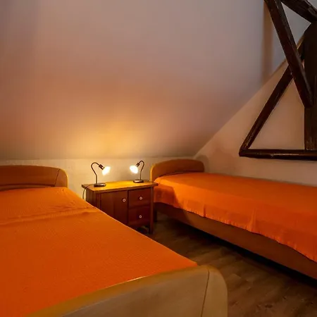 Ehemaliges Schusterhaus Mit Dachterrasse - Daire