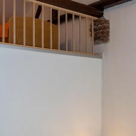 公寓 Ehemaliges Schusterhaus Mit Dachterrasse - 博帕德