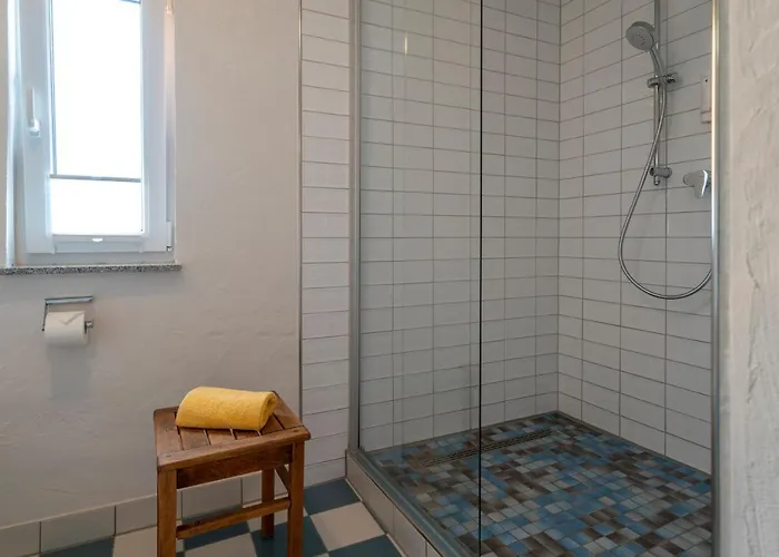 Ehemaliges Schusterhaus Mit Dachterrasse - *